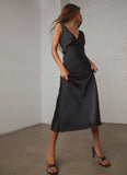 Loren Midi Dress Black