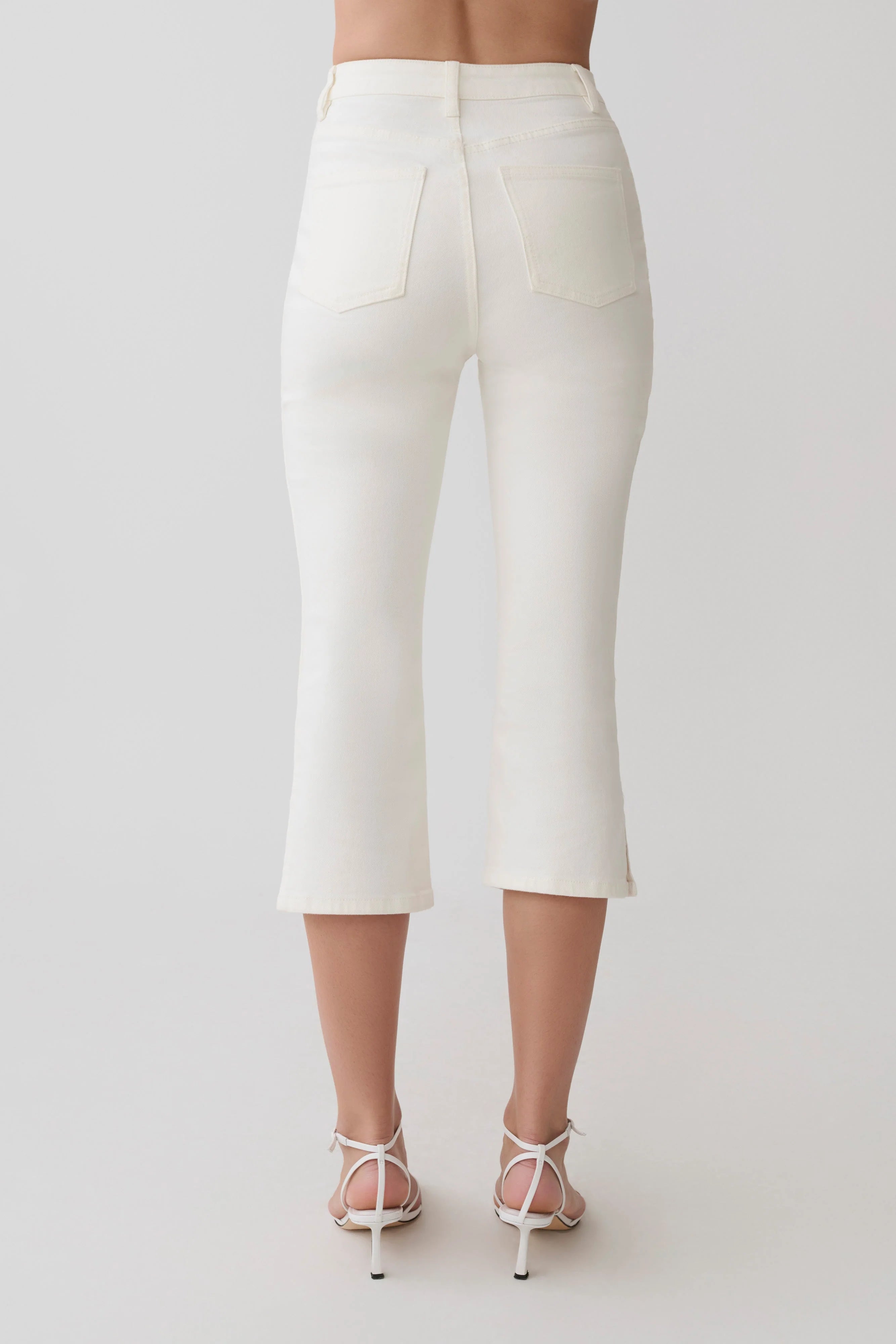 Mary Denim Capris White