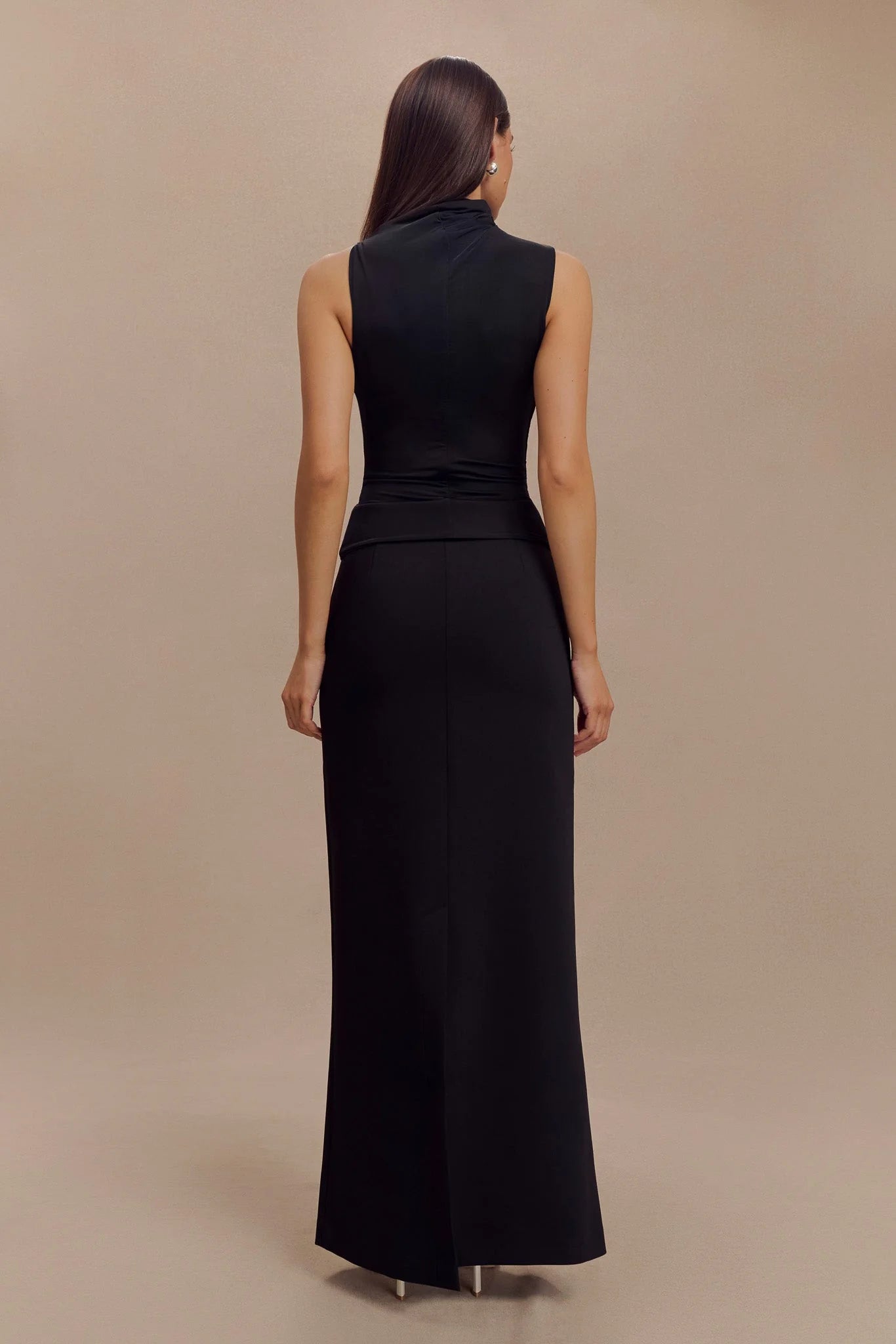 Hadleigh Sleeveless Slinky Top Black
