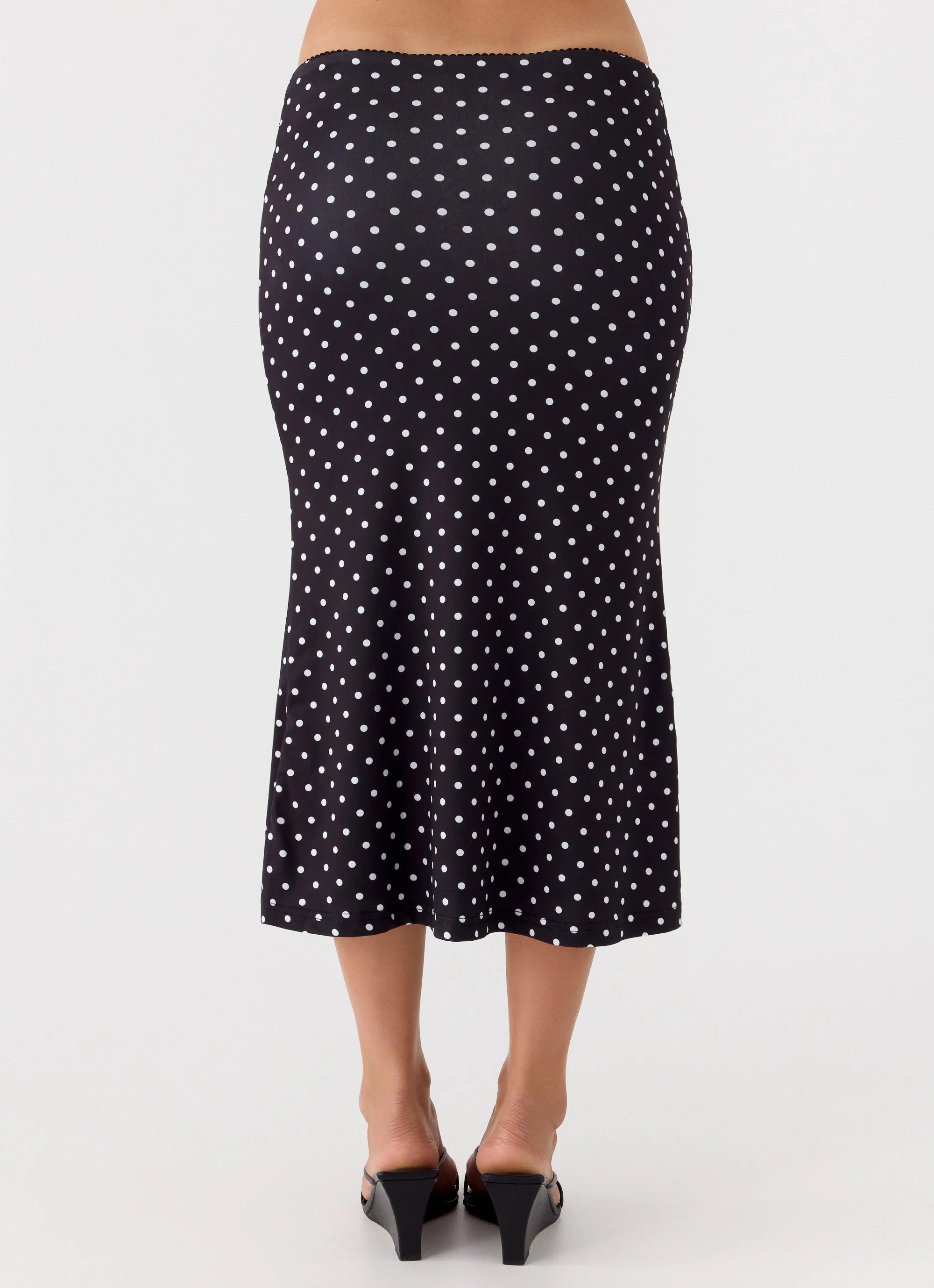 Bahama Low Rise Midi Skirt Black Polkadot