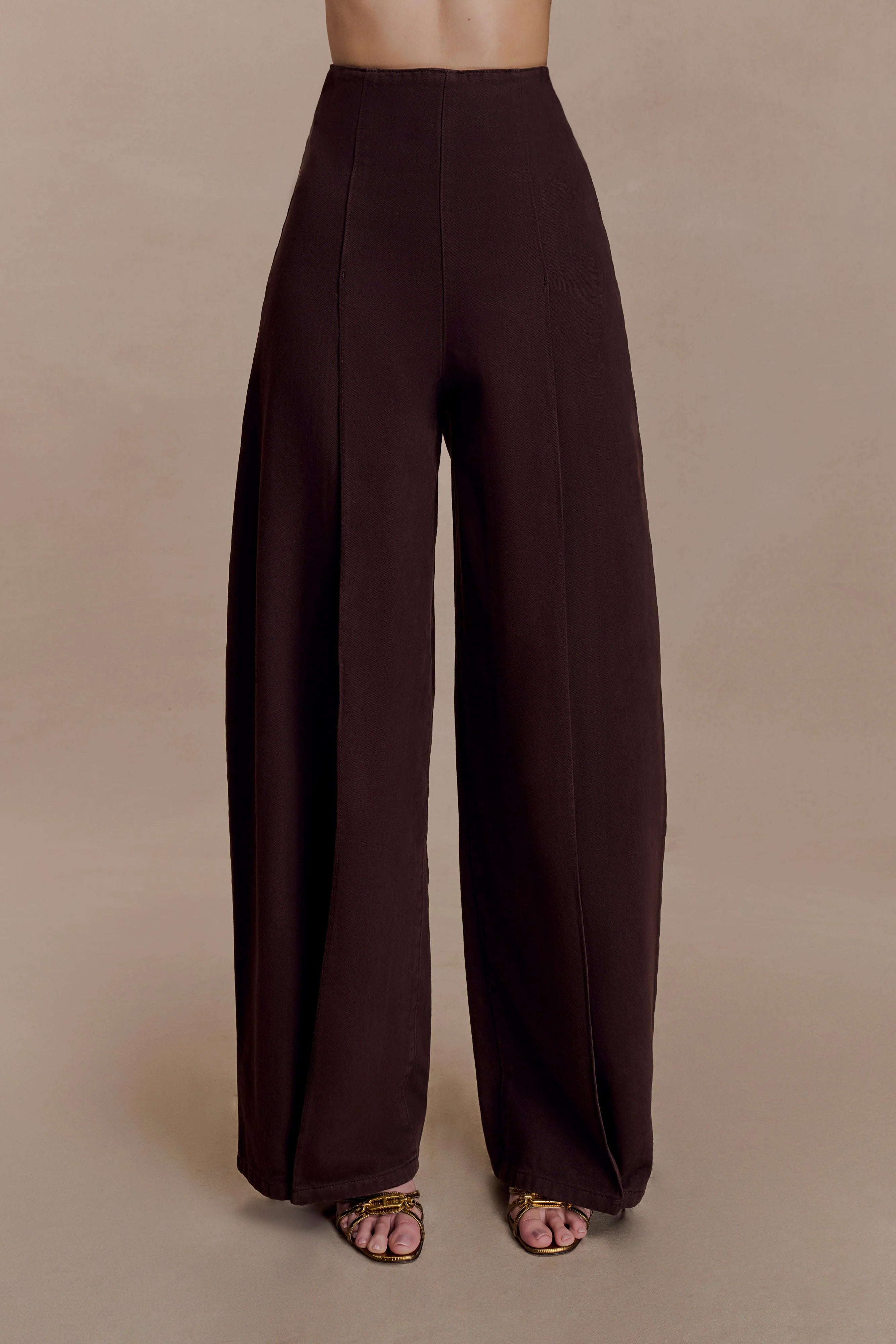 Beatrix High Rise Denim Jeans Chocolate