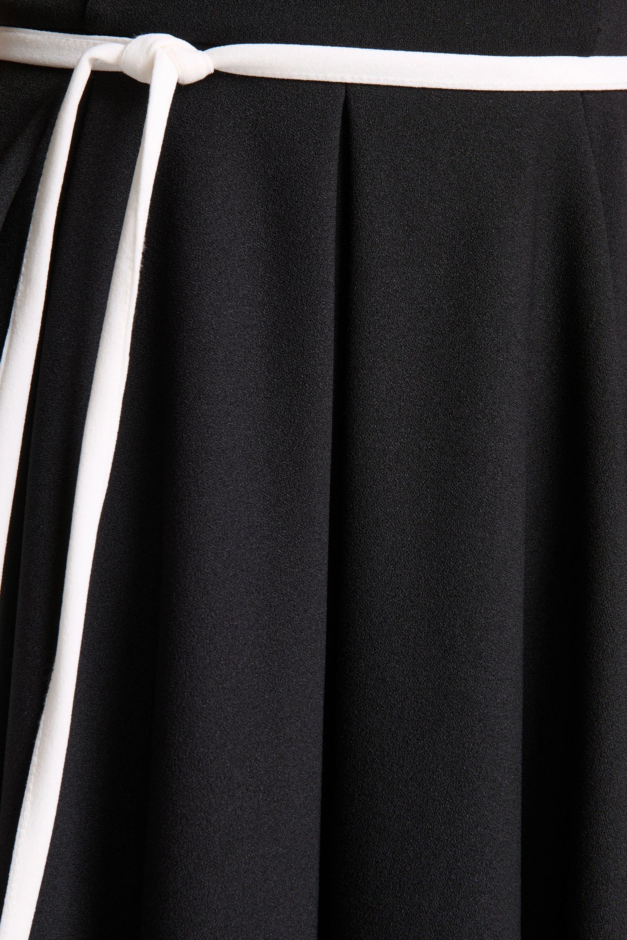 Nataline Black Round Neck Midi Dress With White Belt Detail