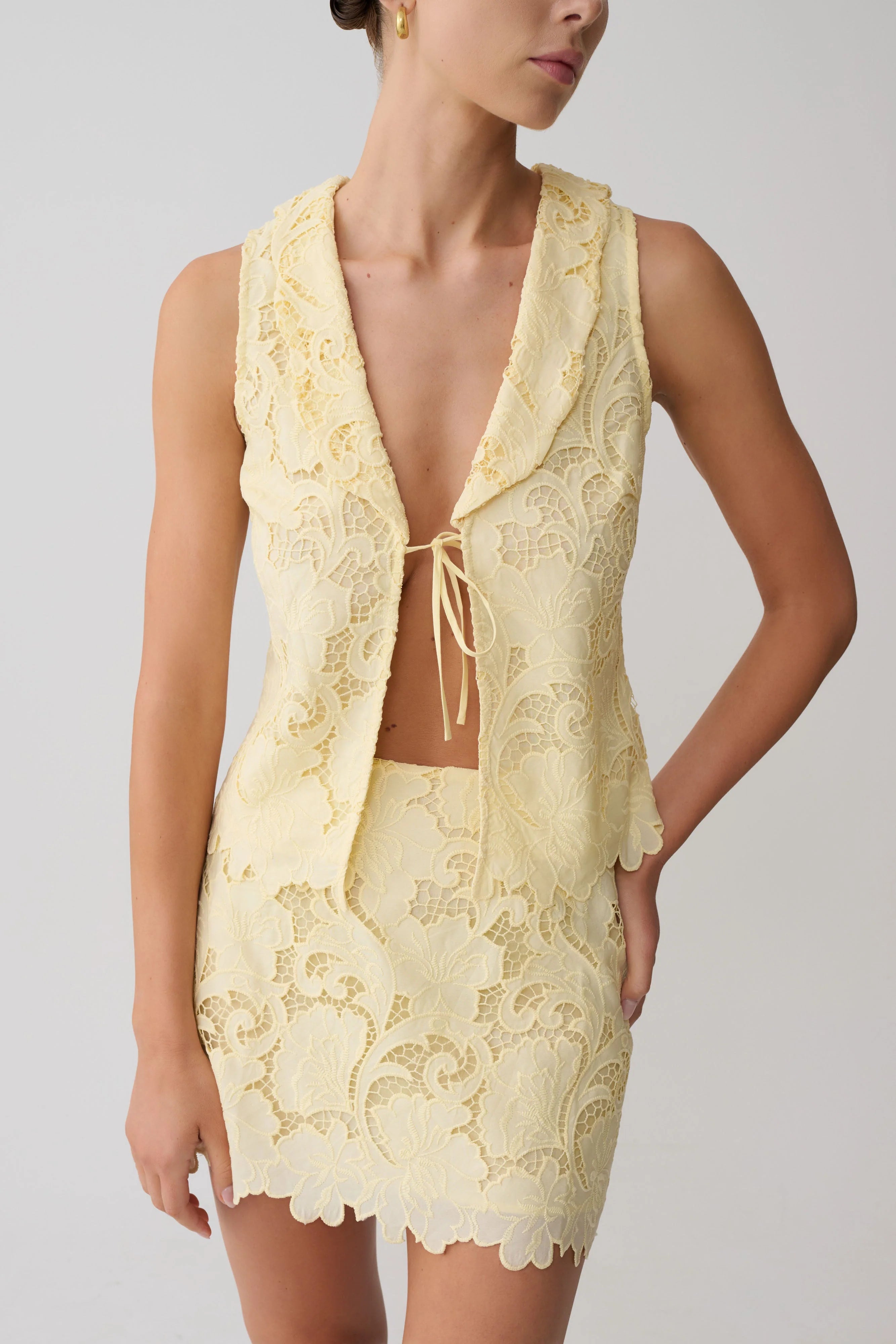 Tessa Broderie Tie Front Sleeveless Top Lemon