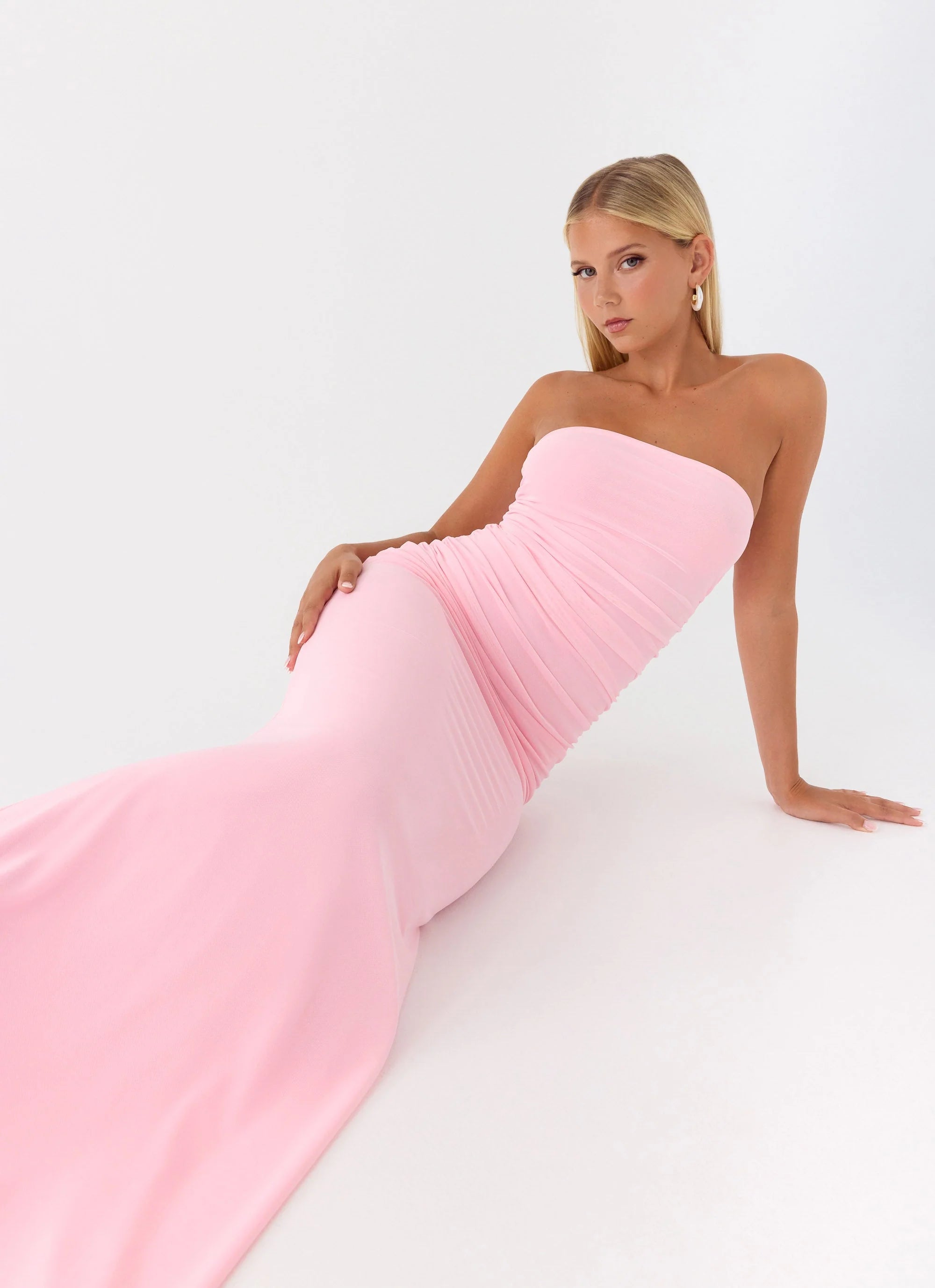 Iroha Strapless Maxi Dress Pink