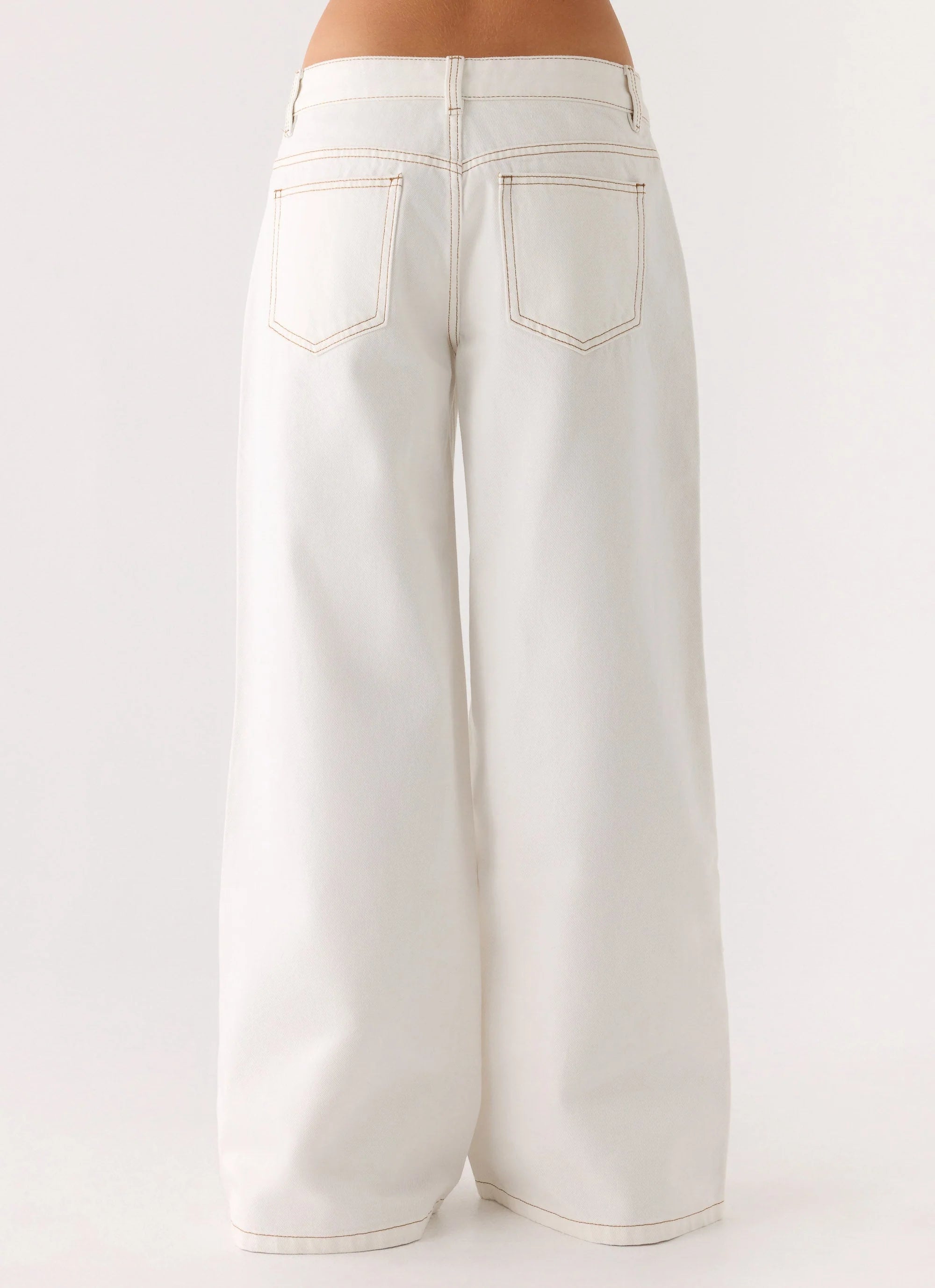 Neo Low Rise Wide Leg Denim Jeans Ivory