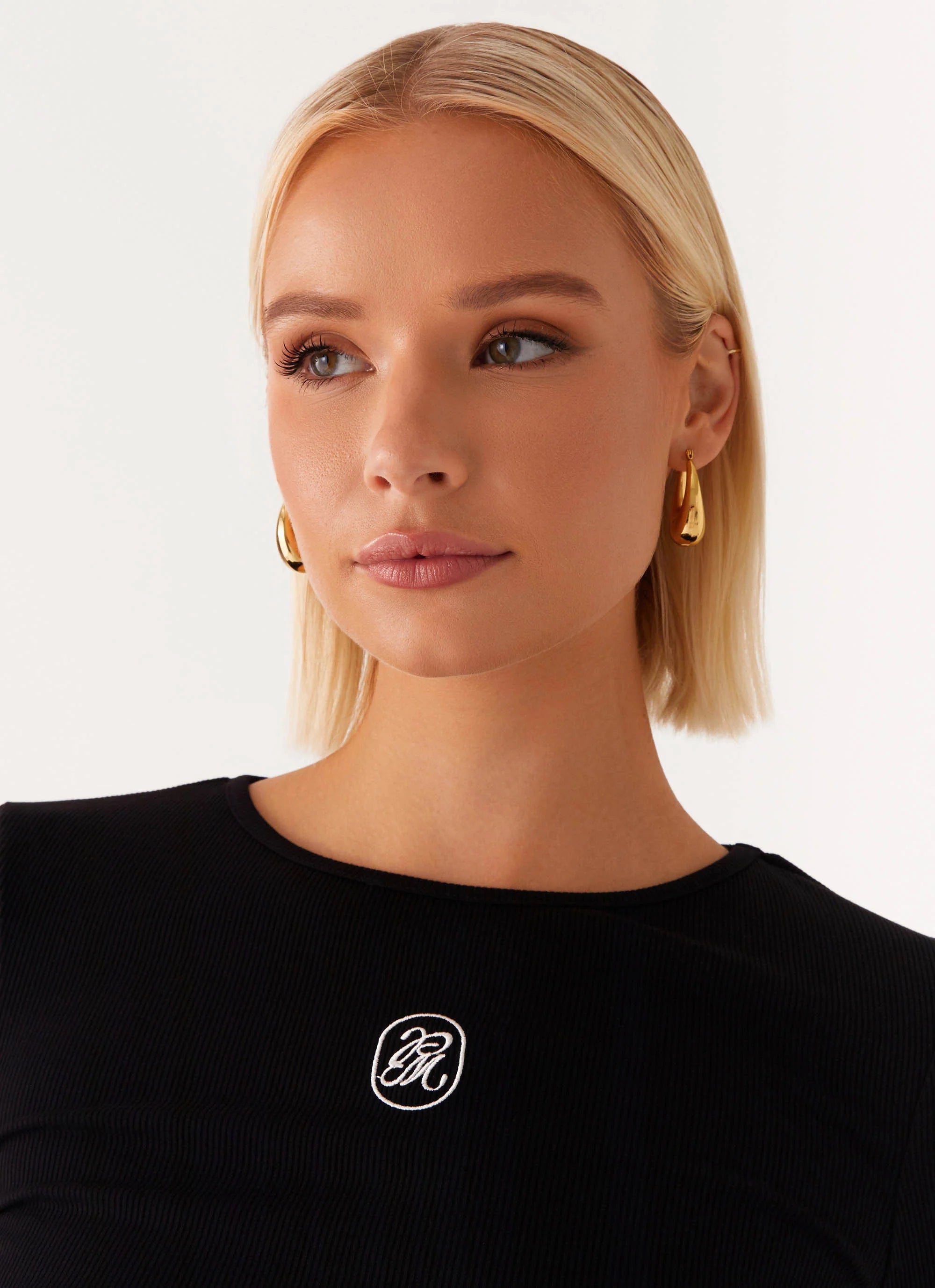 Signature Monogram Long Sleeve Tee Black
